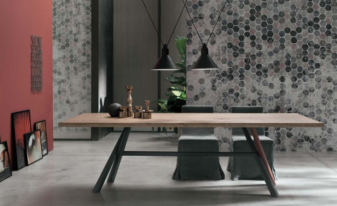 Modern étkezőasztalok széles választékával várja önt a Lineaflex Olasz Bútoráruház